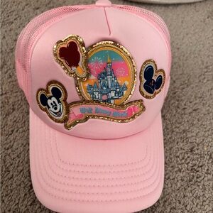 BRAND NEW STONEY CLOVER DISNEY HAT